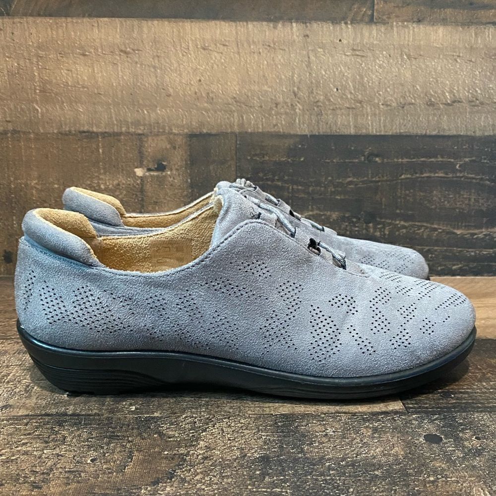 Flexus March grey size 40 women’s NIB